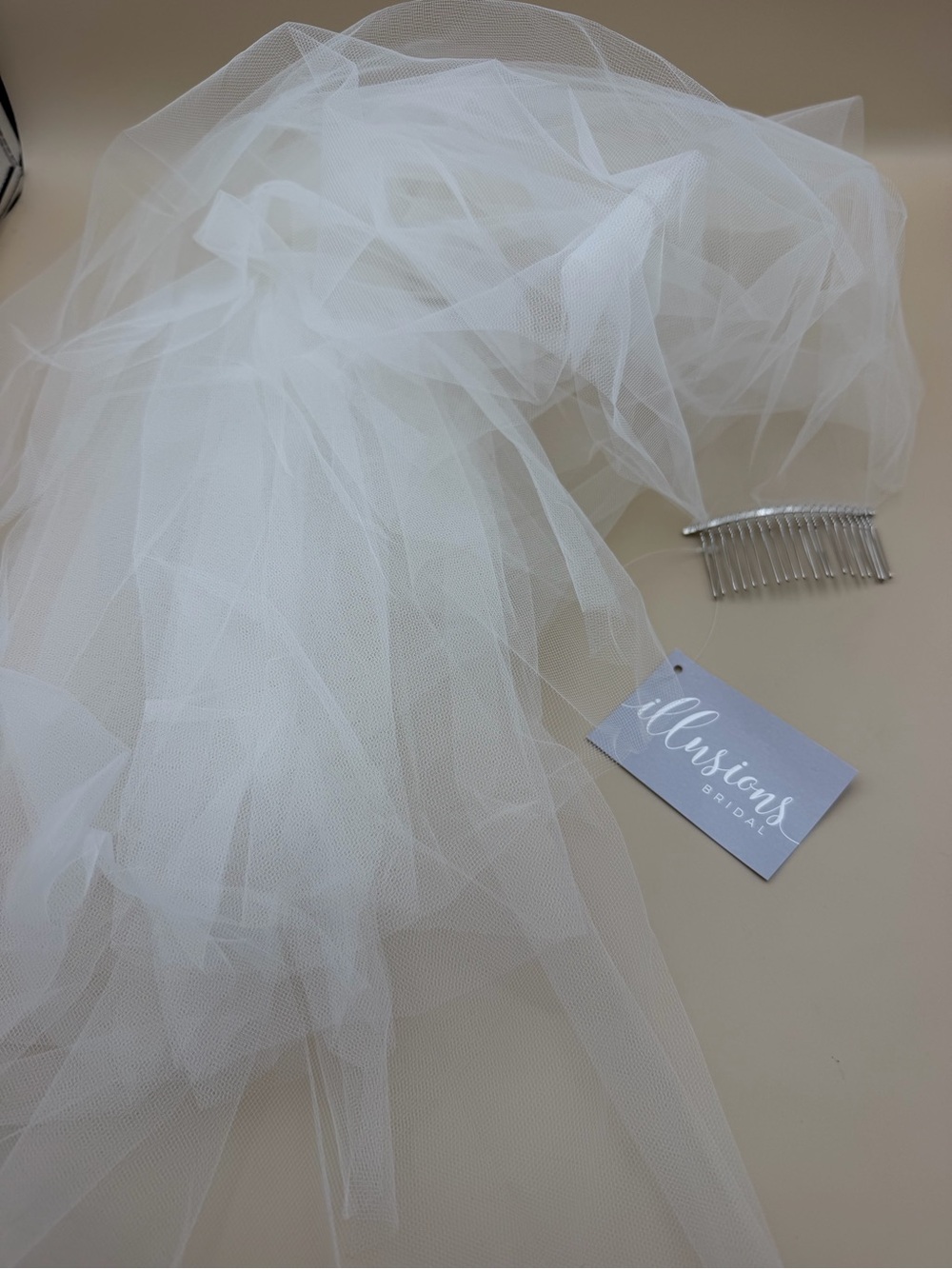 Illusions Bridal Two Tier White Tulle Wedding Veil Blusher NWT